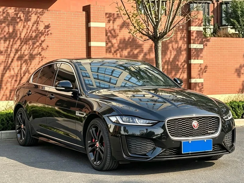 Jaguar XEL — фото 3