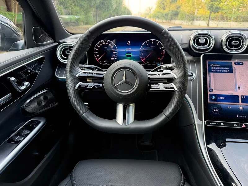 Mercedes-Benz C-Class — фото 10