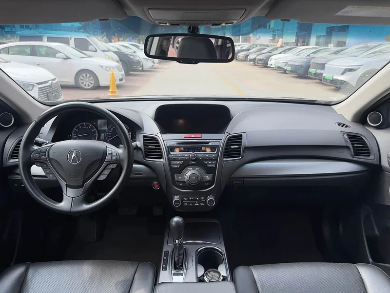Acura RDX — фото 8