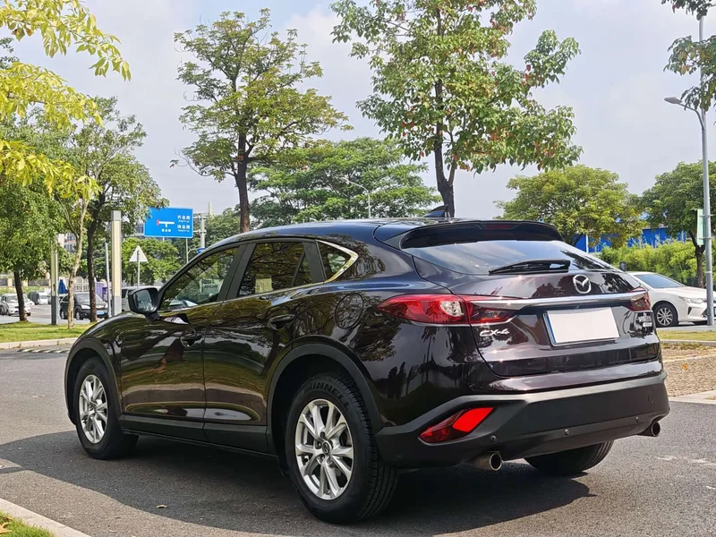 Mazda CX-4 — фото 6