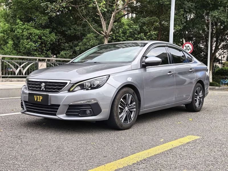 Peugeot 308 — фото 1