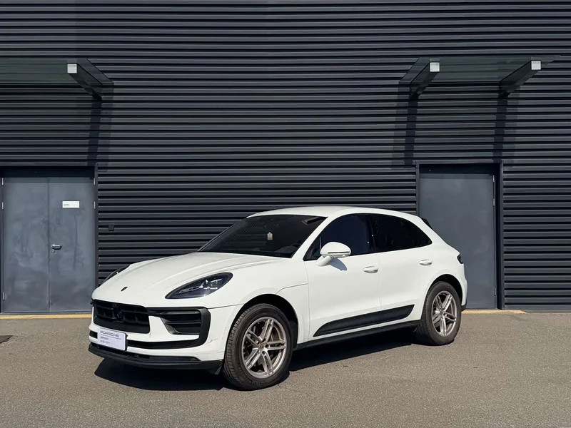 Porsche Macan — фото 1
