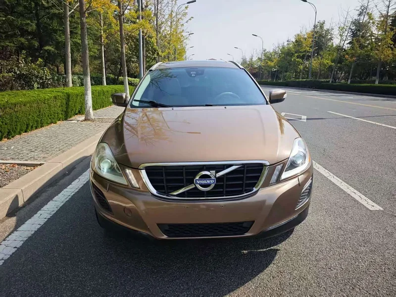 Volvo XC60 (Imported) — фото 2