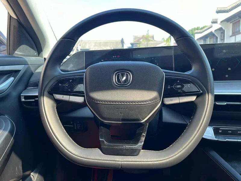 Changan Eado — фото 19