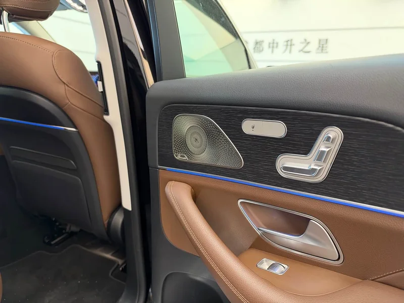 Mercedes-Benz GLE — фото 14