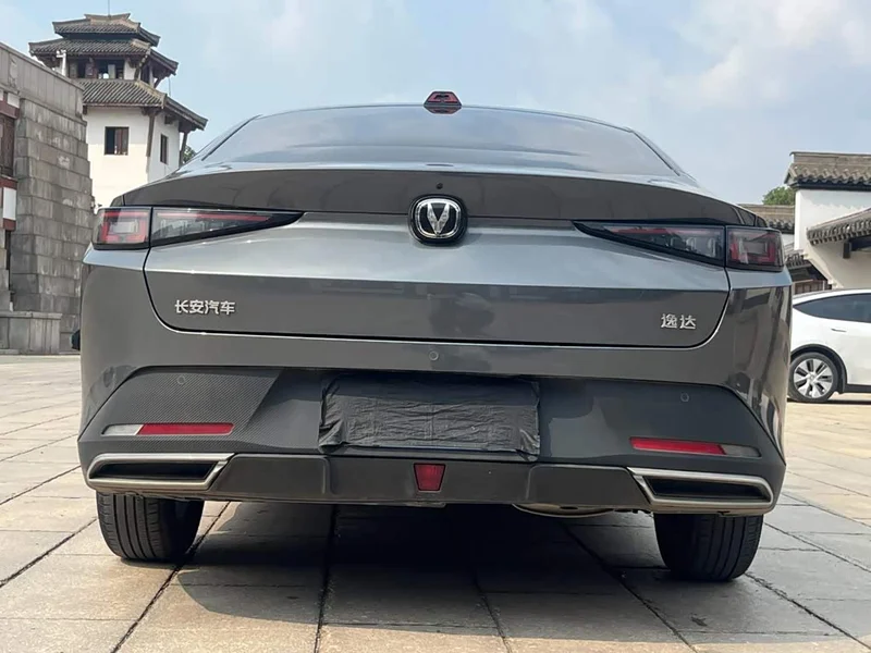 Changan Yida — фото 6