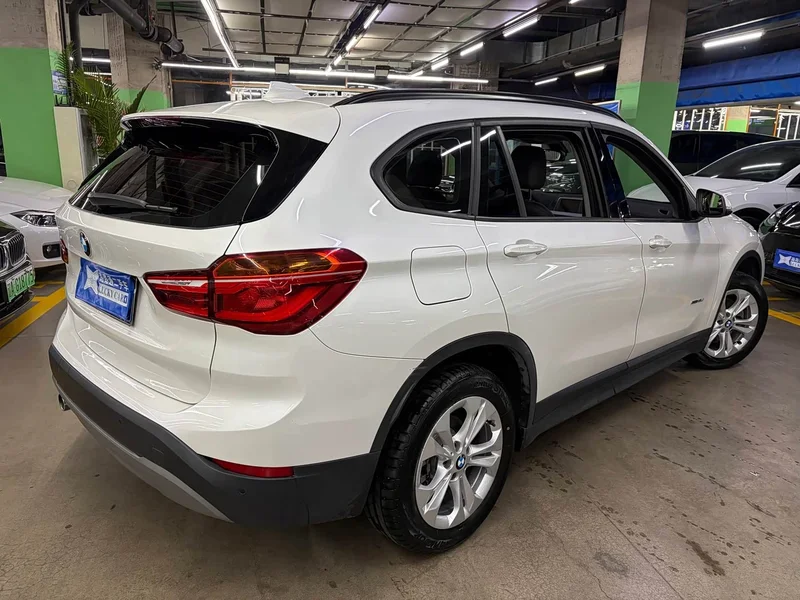 BMW X1 — фото 4