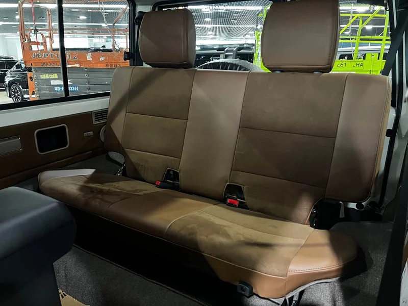 Toyota Land Cruiser (Imported) — фото 12