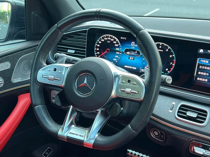 Mercedes-Benz GLE AMG — фото 14