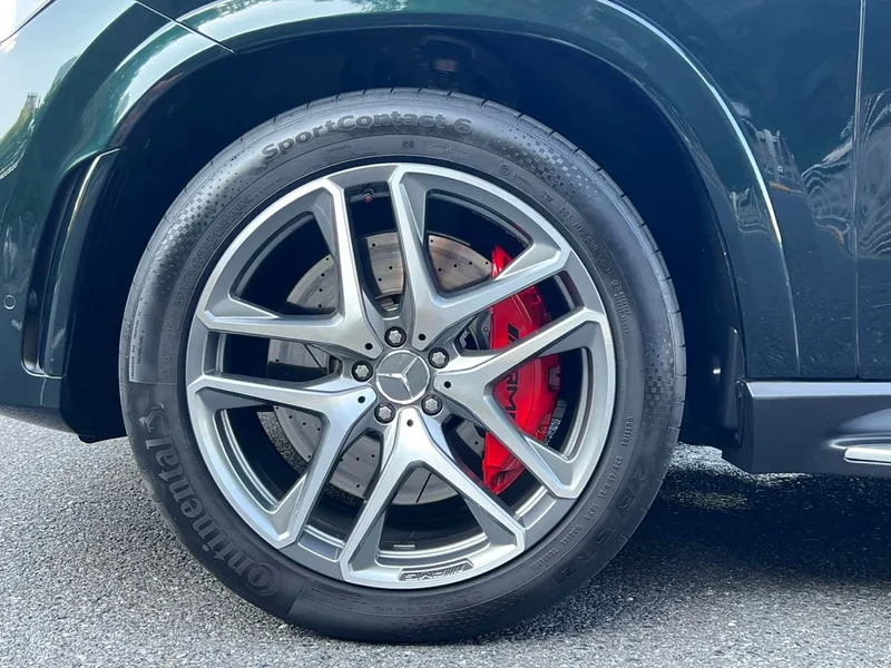 Mercedes-Benz GLE AMG — фото 18