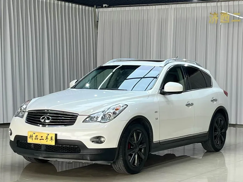 Infiniti QX50 (Imported) — фото 1