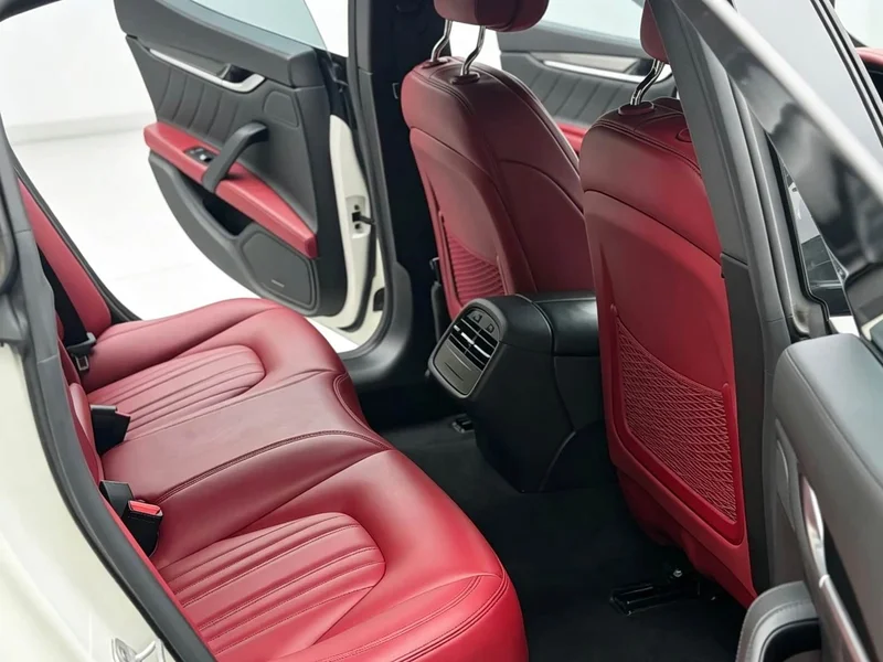 Maserati Ghibli — фото 8