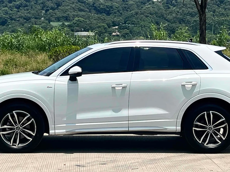 Audi Q3 — фото 3