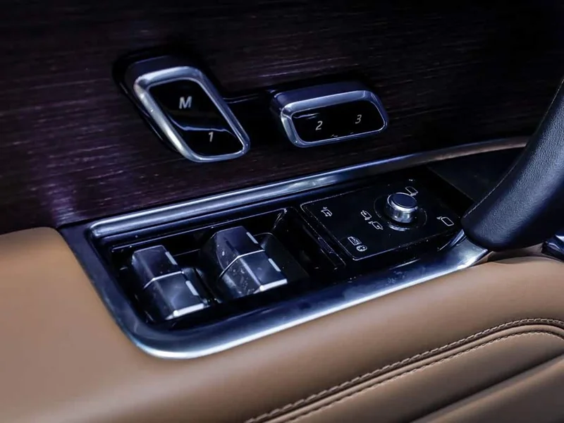 Land Rover Range Rover — фото 12