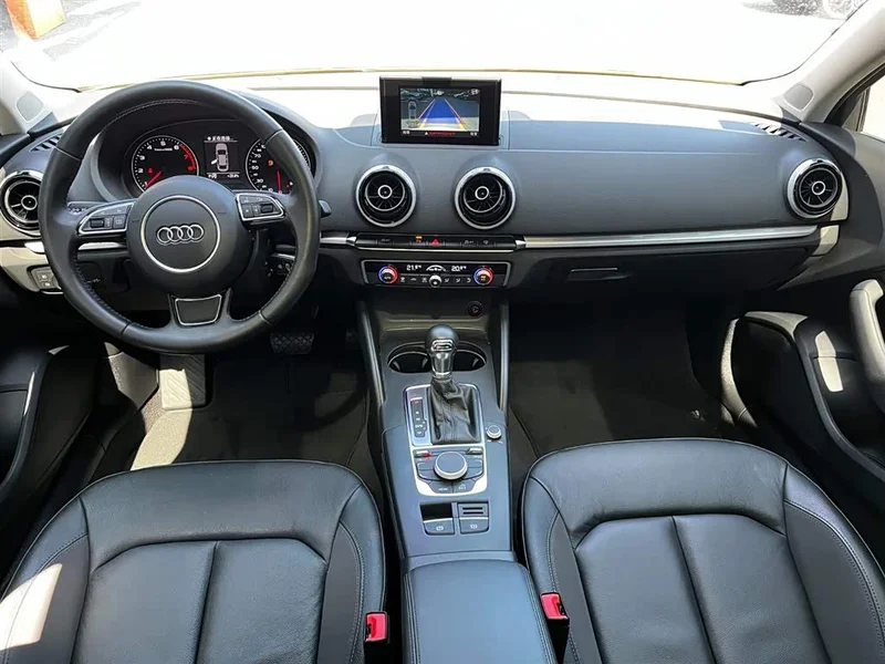 Audi A3 — фото 11