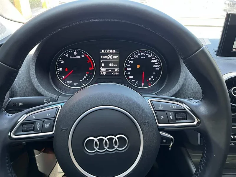 Audi A3 — фото 14