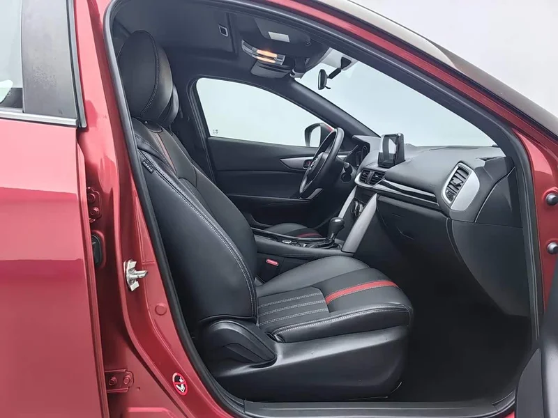 Mazda CX-4 — фото 23