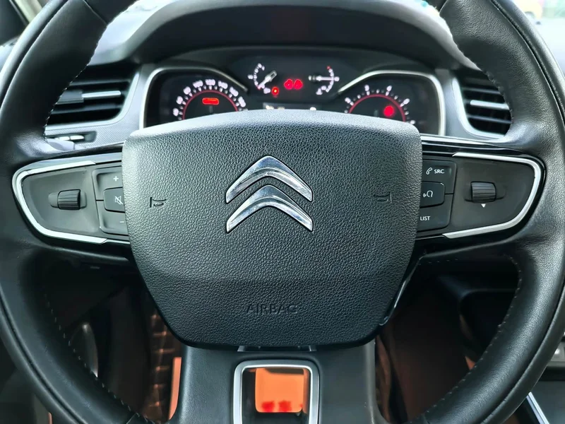 Citroën C5 — фото 10