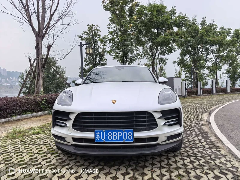 Porsche Macan — фото 3