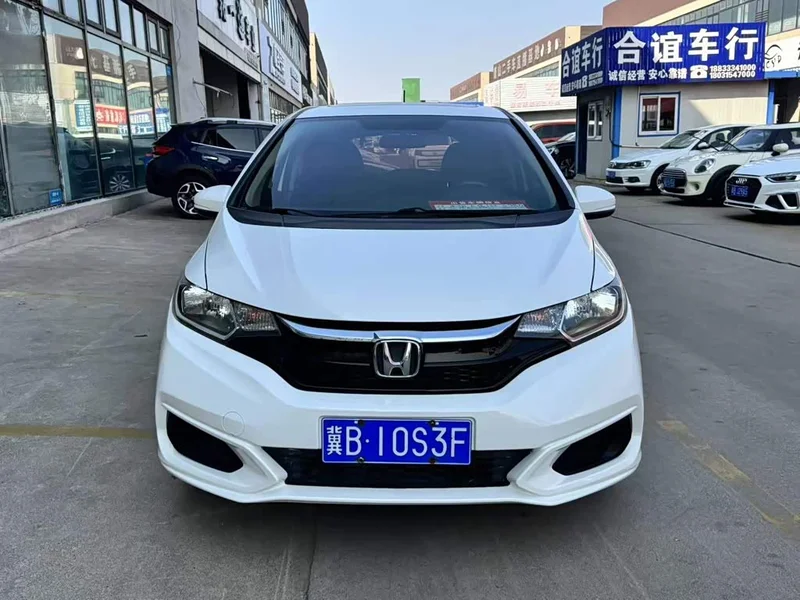 Honda Fit — фото 2