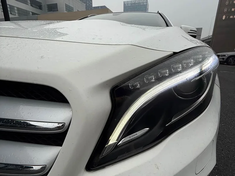Mercedes-Benz GLA — фото 11