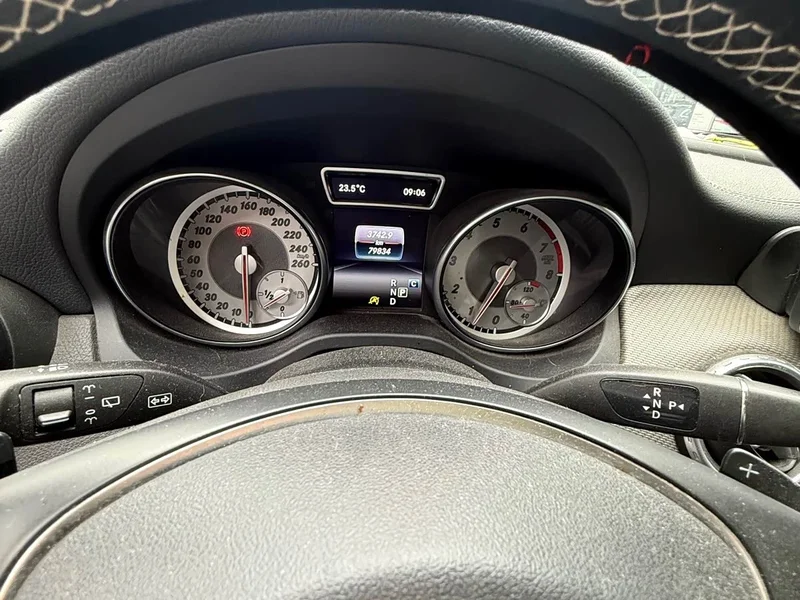 Mercedes-Benz GLA — фото 13