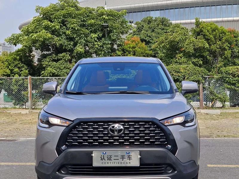 Toyota Corolla Cross — фото 2