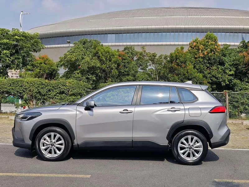 Toyota Corolla Cross — фото 4