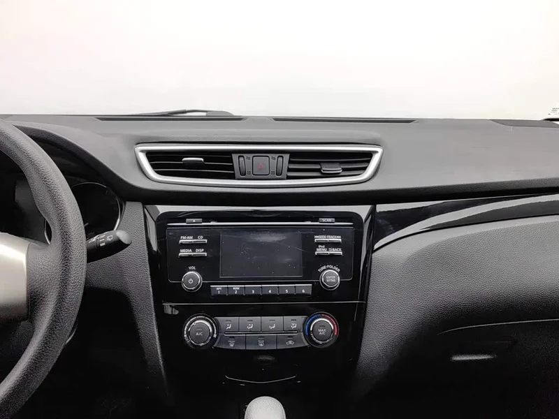 Nissan Qashqai — фото 12
