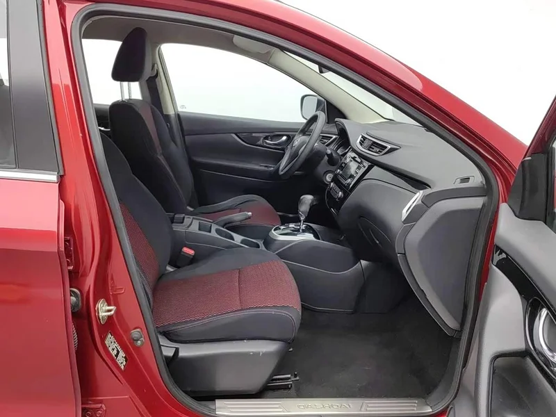 Nissan Qashqai — фото 23