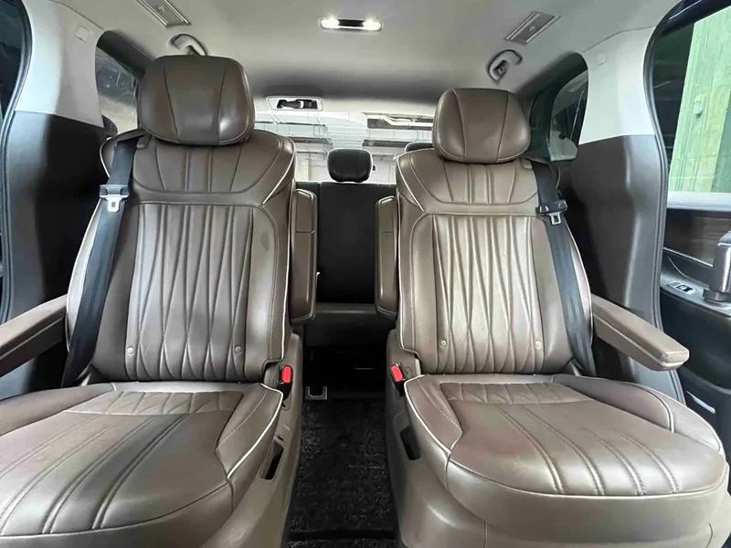 Roewe iMAX8 New Energy — фото 15