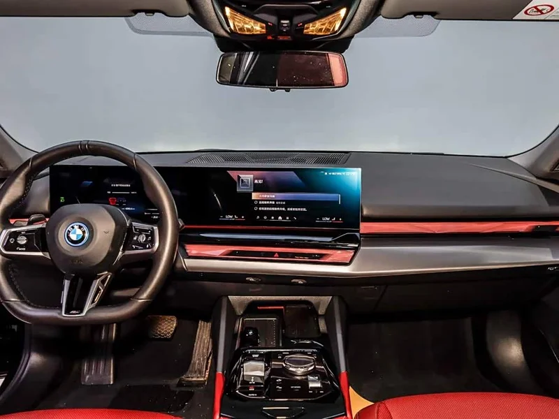 BMW i5 — фото 20