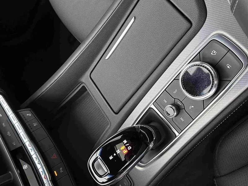 Cadillac CT5 — фото 13
