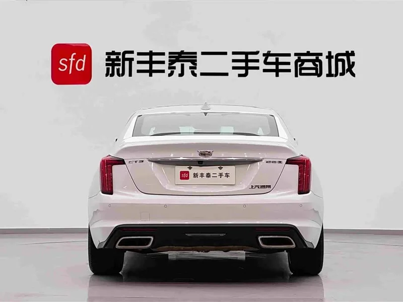 Cadillac CT5 — фото 7