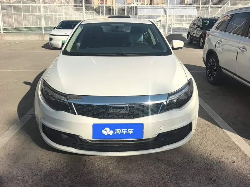 Qoros 3 — фото 2