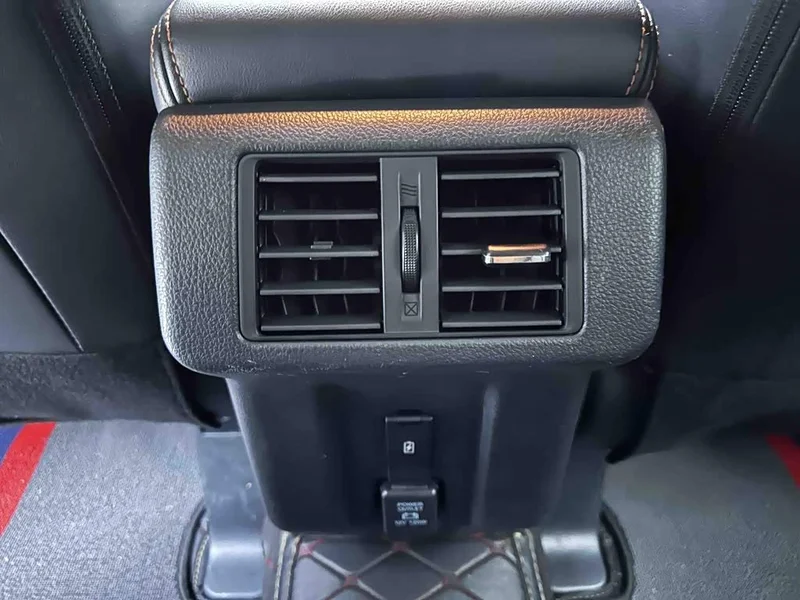 Mitsubishi Eclipse Cross — фото 19