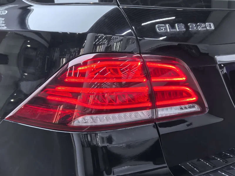 Mercedes-Benz GLE — фото 17