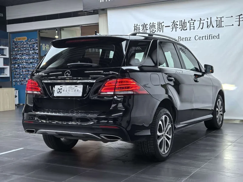 Mercedes-Benz GLE — фото 3
