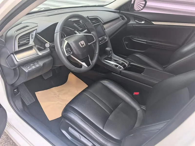 Honda Civic — фото 7