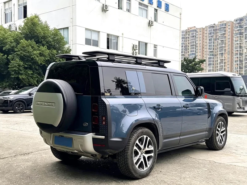 Land Rover Defender — фото 6