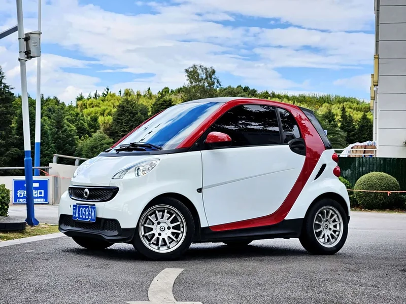 Smart Fortwo — фото 1