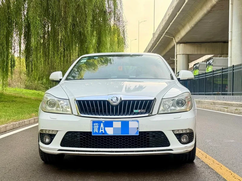 Volkswagen Octavia — фото 2