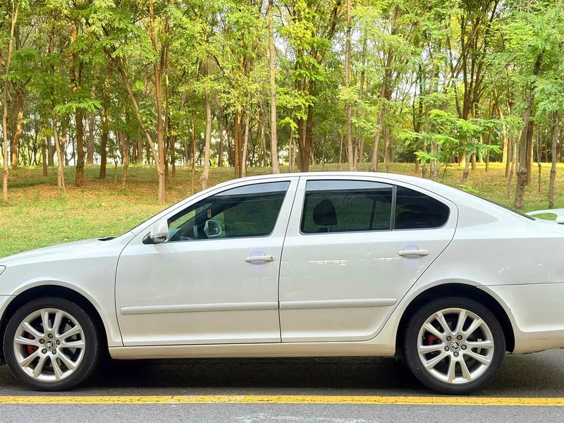 Volkswagen Octavia — фото 3