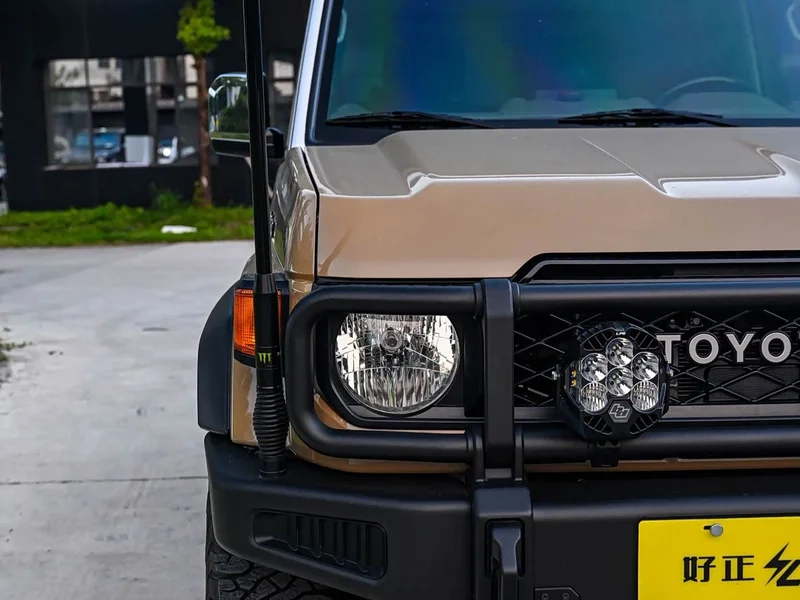 Toyota Land Cruiser (Imported) — фото 16