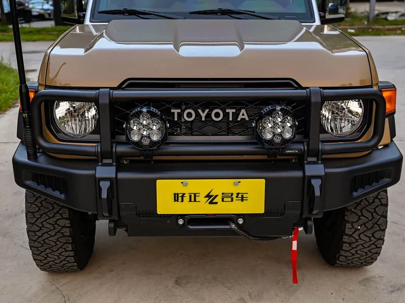 Toyota Land Cruiser (Imported) — фото 19