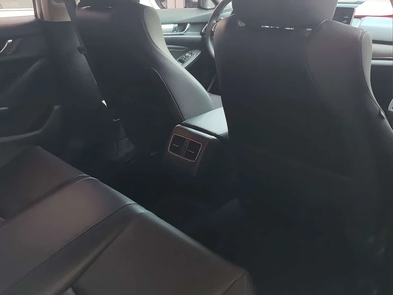Honda Accord — фото 5