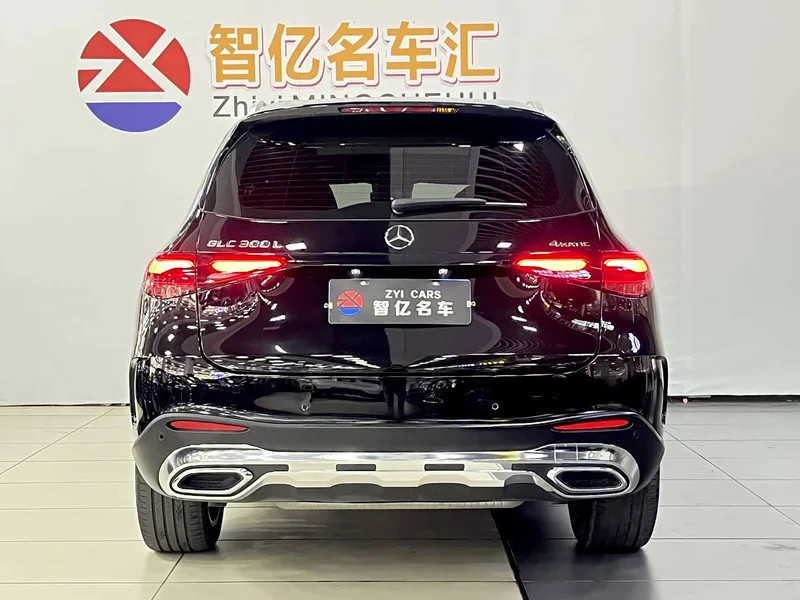 Mercedes-Benz GLC — фото 12