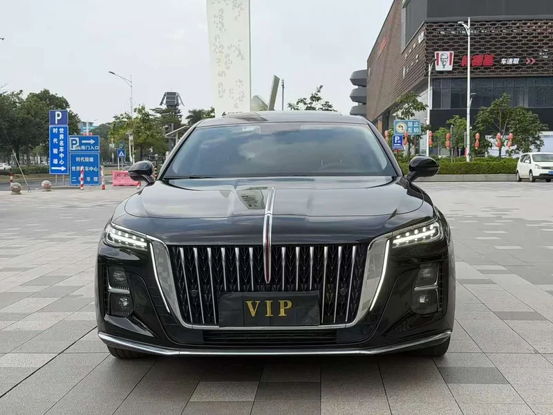 Hongqi H5 — фото 2