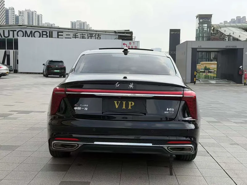 Hongqi H5 — фото 9