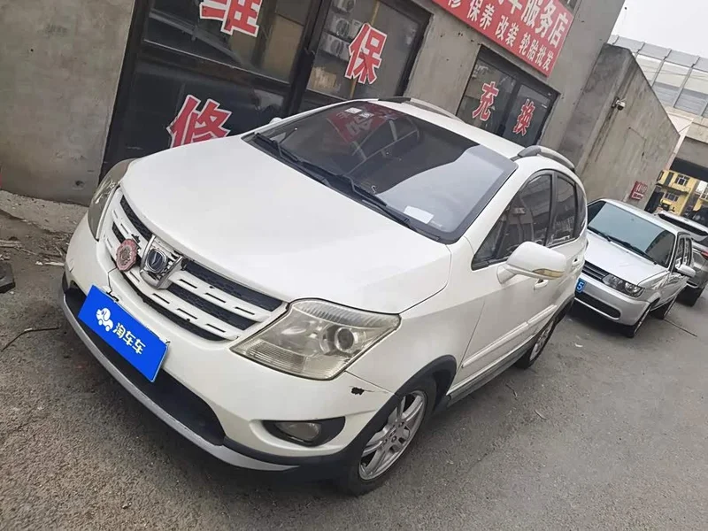 Changan CX20 — фото 1